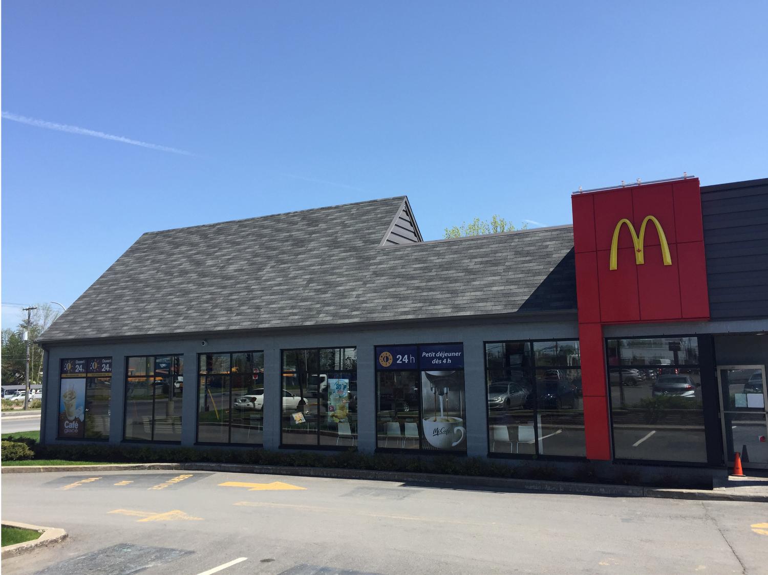 Vue aérienne d’un restaurant McDonald's