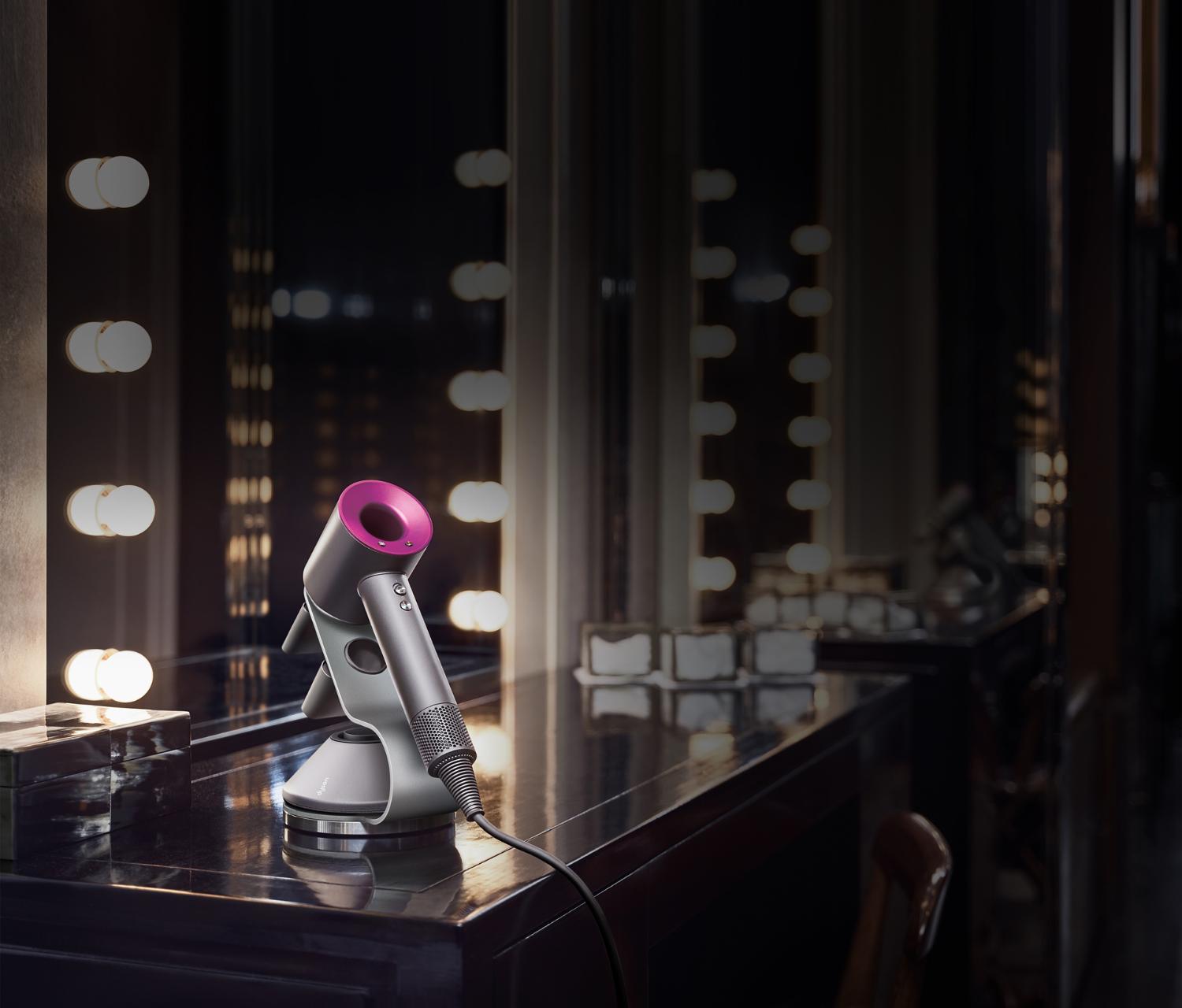 Dyson Supersonic dans un salon de coiffure