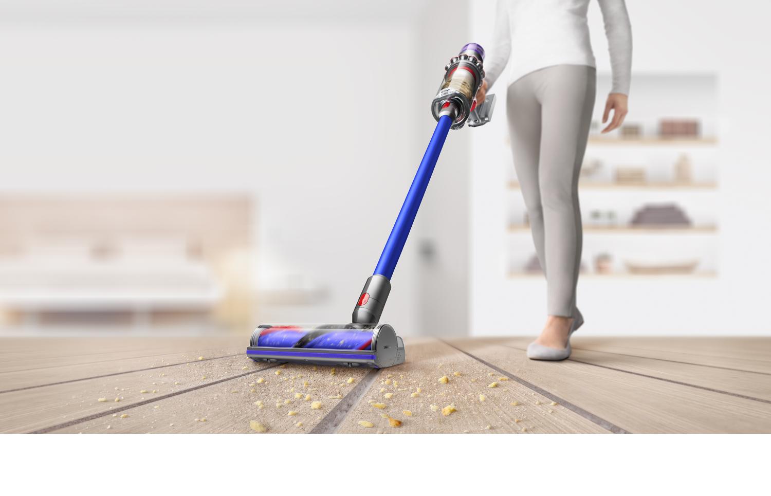 Dyson V11 vaccum cleaner lifting dirt from floor