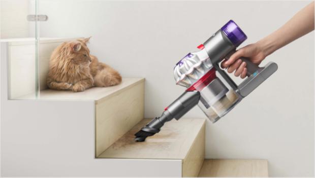 Combination tool vacuuming dust