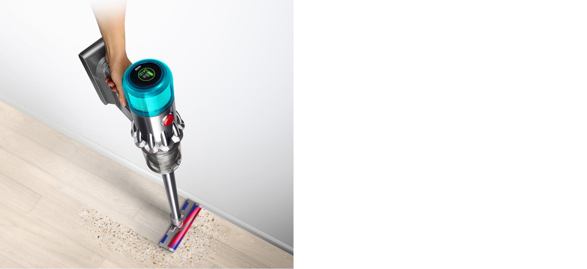 V12 Origin vacuum in use