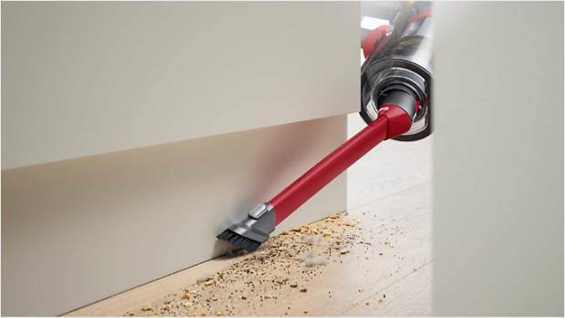 Awkward gap tool in use