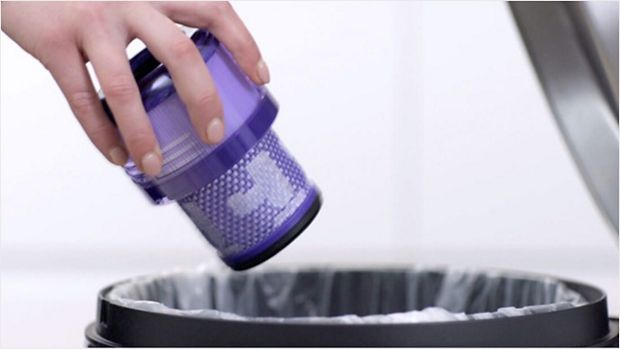 Usuwanie nadmiaru kurzu z filtra