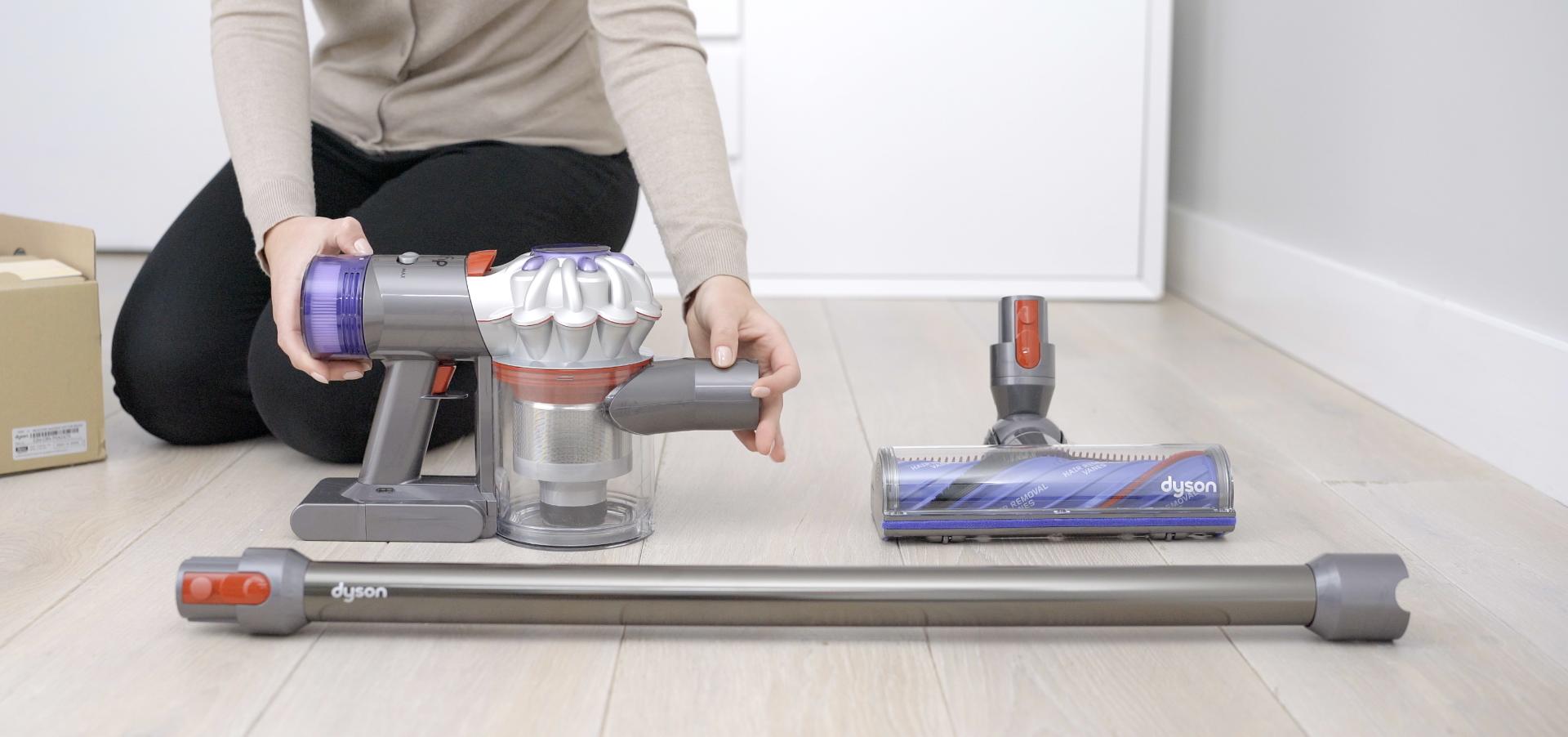 Quick-start video on setting up your Dyson V7 Advanced