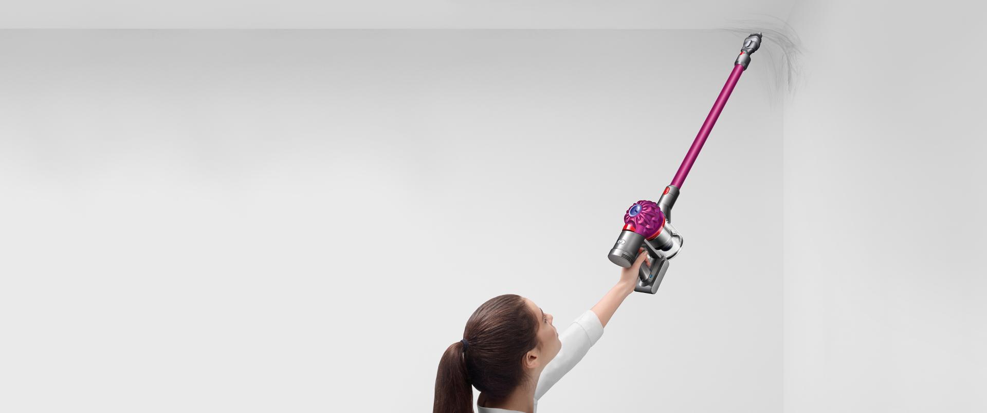 Model using Dyson cord-free vacuum