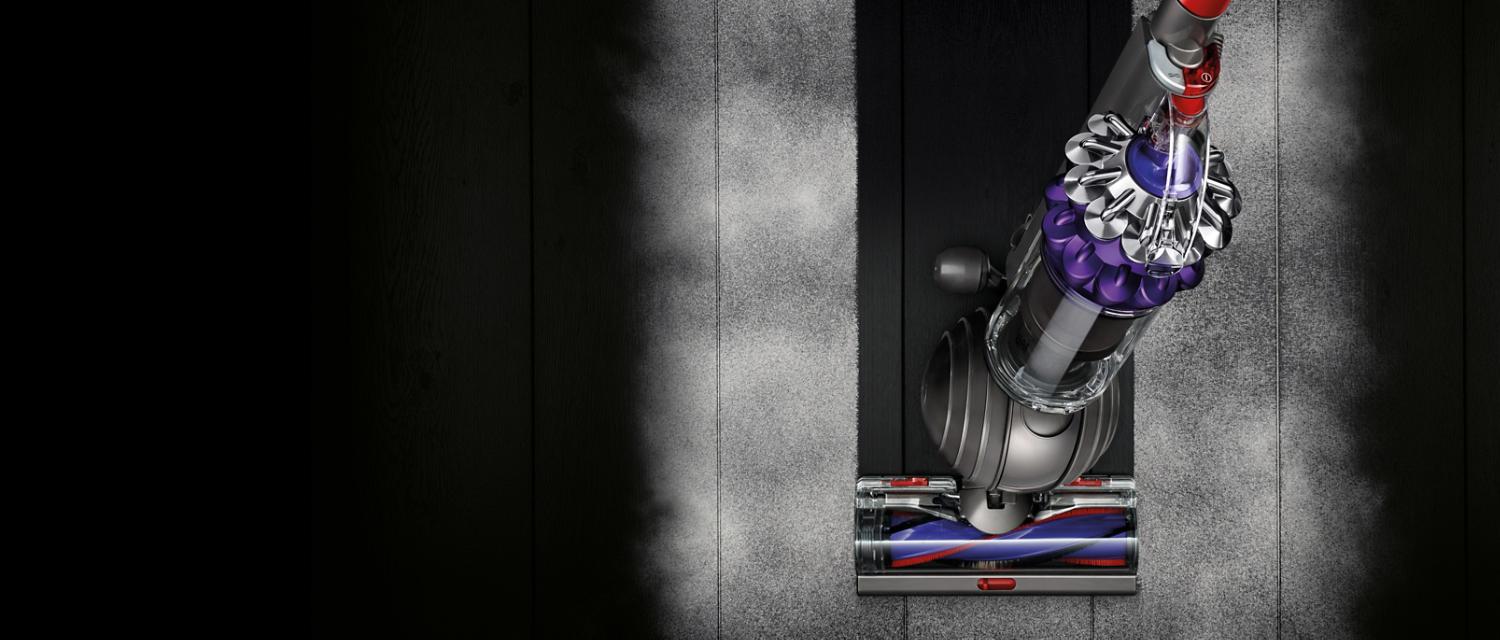 Placeholder Aerial view of Dyson Small Ball™vacuum cleaner across carpet