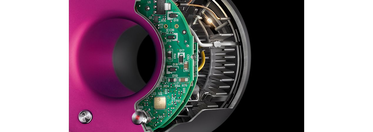 Close up animation still of Dyson intelligent heat control