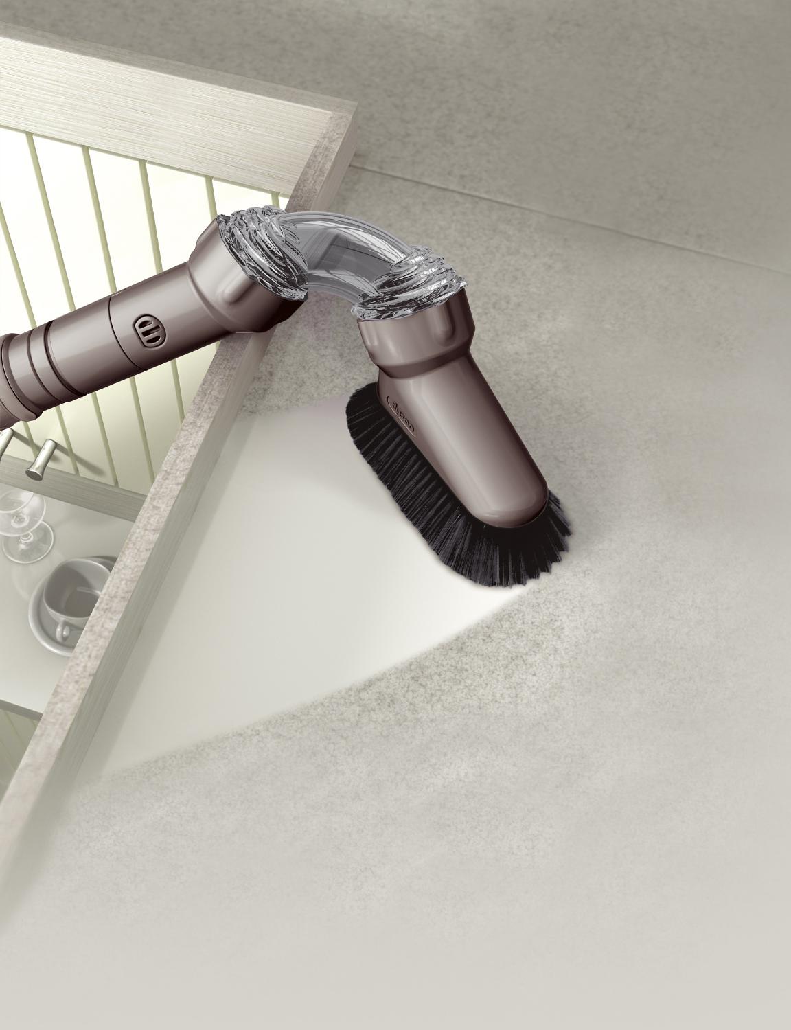 Brosse pour surfaces en hauteur en haut d’un placard