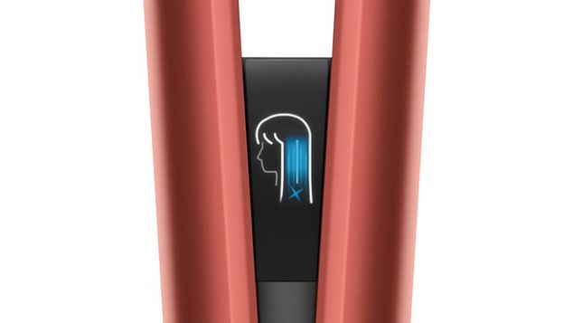 Grande plano do ecrã LCD do Dyson Airstrait que mostra o modo Cool.