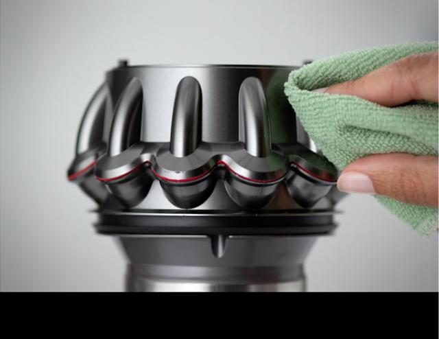 Refurbished Dyson Supersonic™ hair dryer (Iron/Fuchsia)