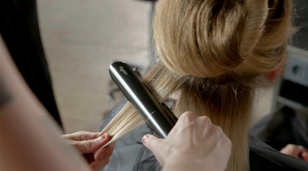 Switzerland´s next Topmodel und Dyson