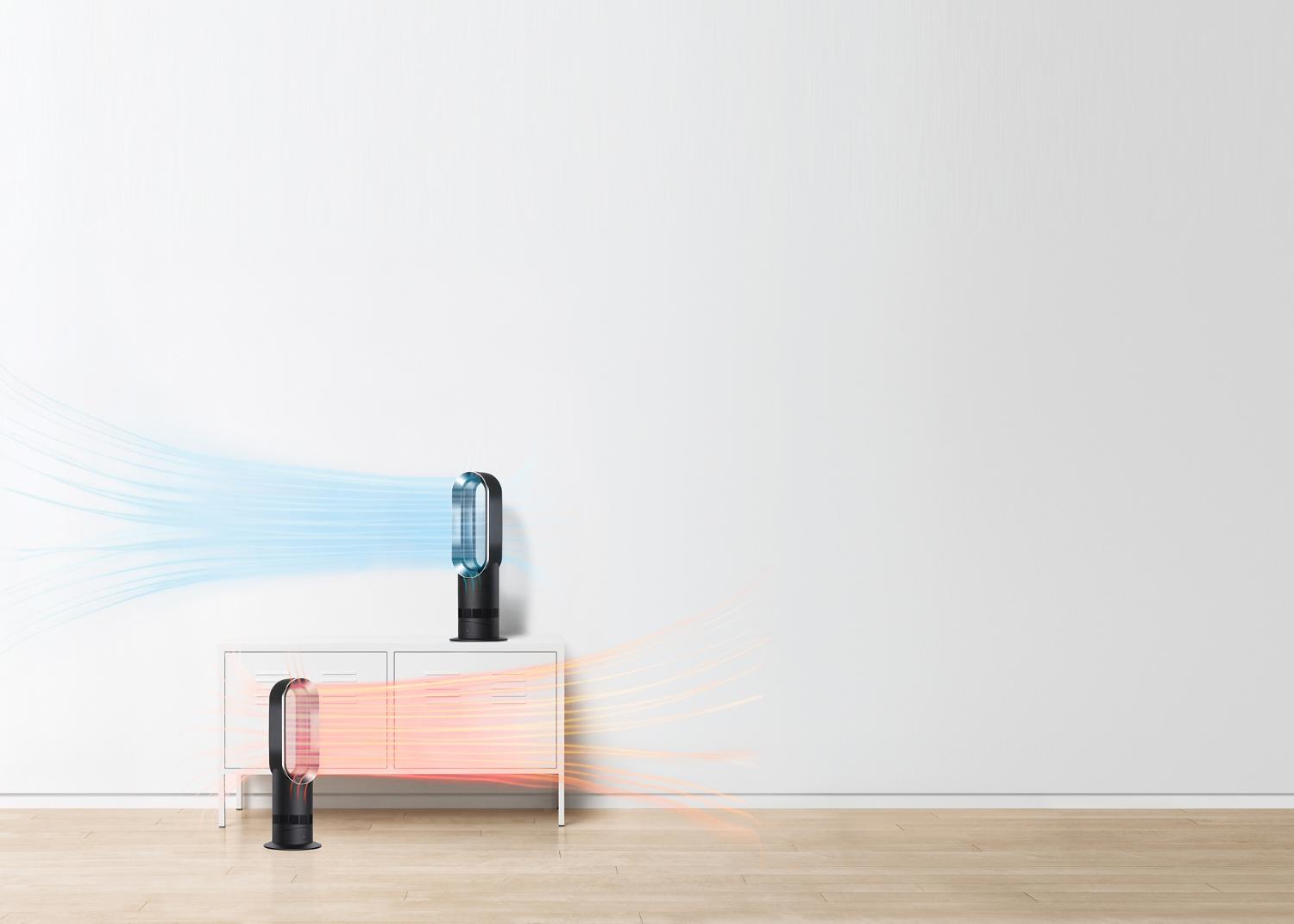 Chaufferettes Dyson sur un plancher et une table