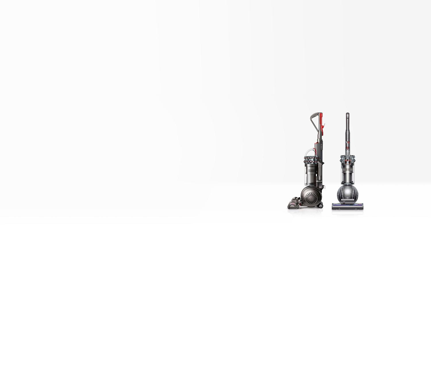 Deux aspirateurs Dyson Cinetic🅪 DC77 Animal. Deux aspirateurs Dyson Cinetic🅪 DC77 Animal.