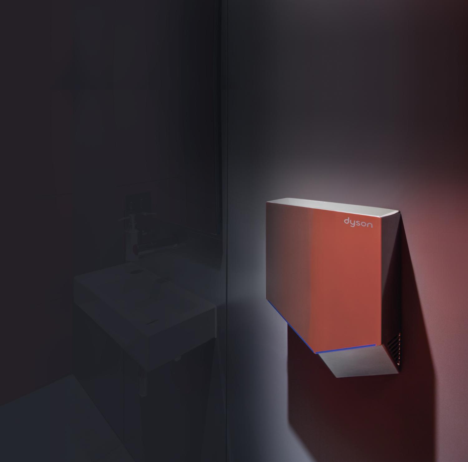 Dyson Airblade V monté au mur
