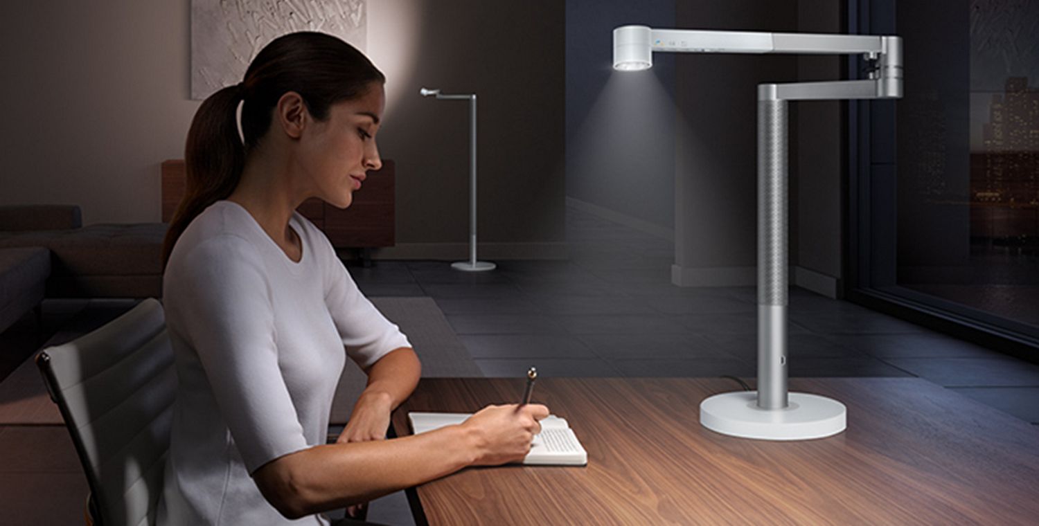 Dyson lightcycle deals morph desk review