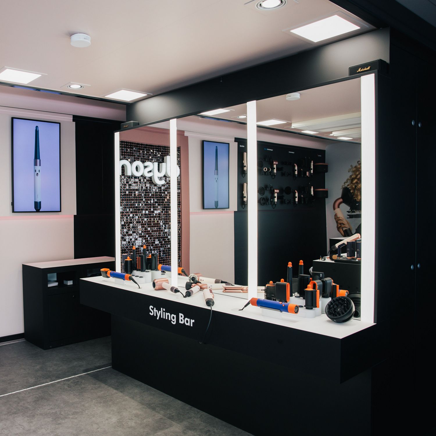 Map with a pinned location Map with a pinned location