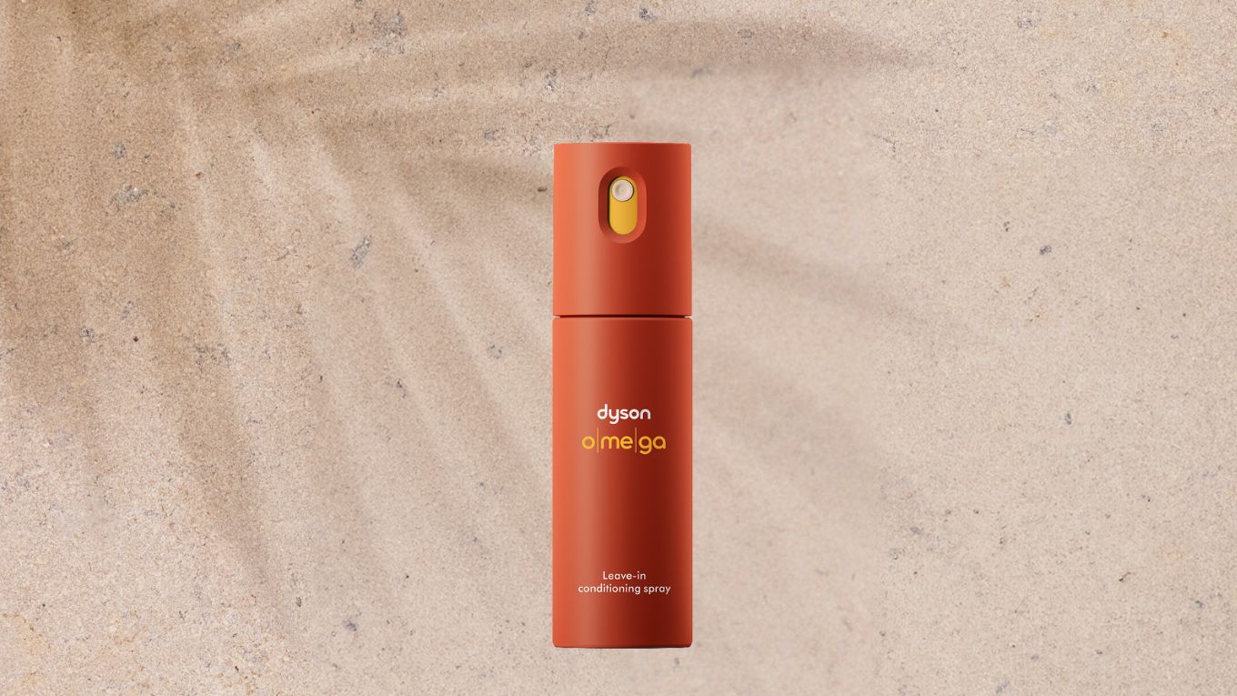 Dyson Omega leave-in conditioning spray.