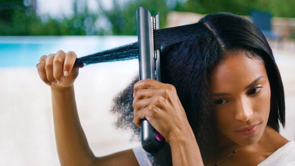 Trockene Haare im Sommer durch Hitze