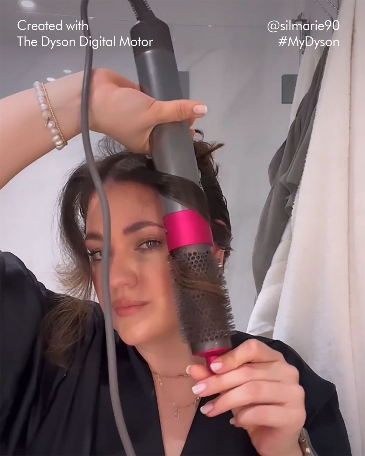 Dyson Haarstyling-Geräte: Glätteisen, Lockenstab & Föhn