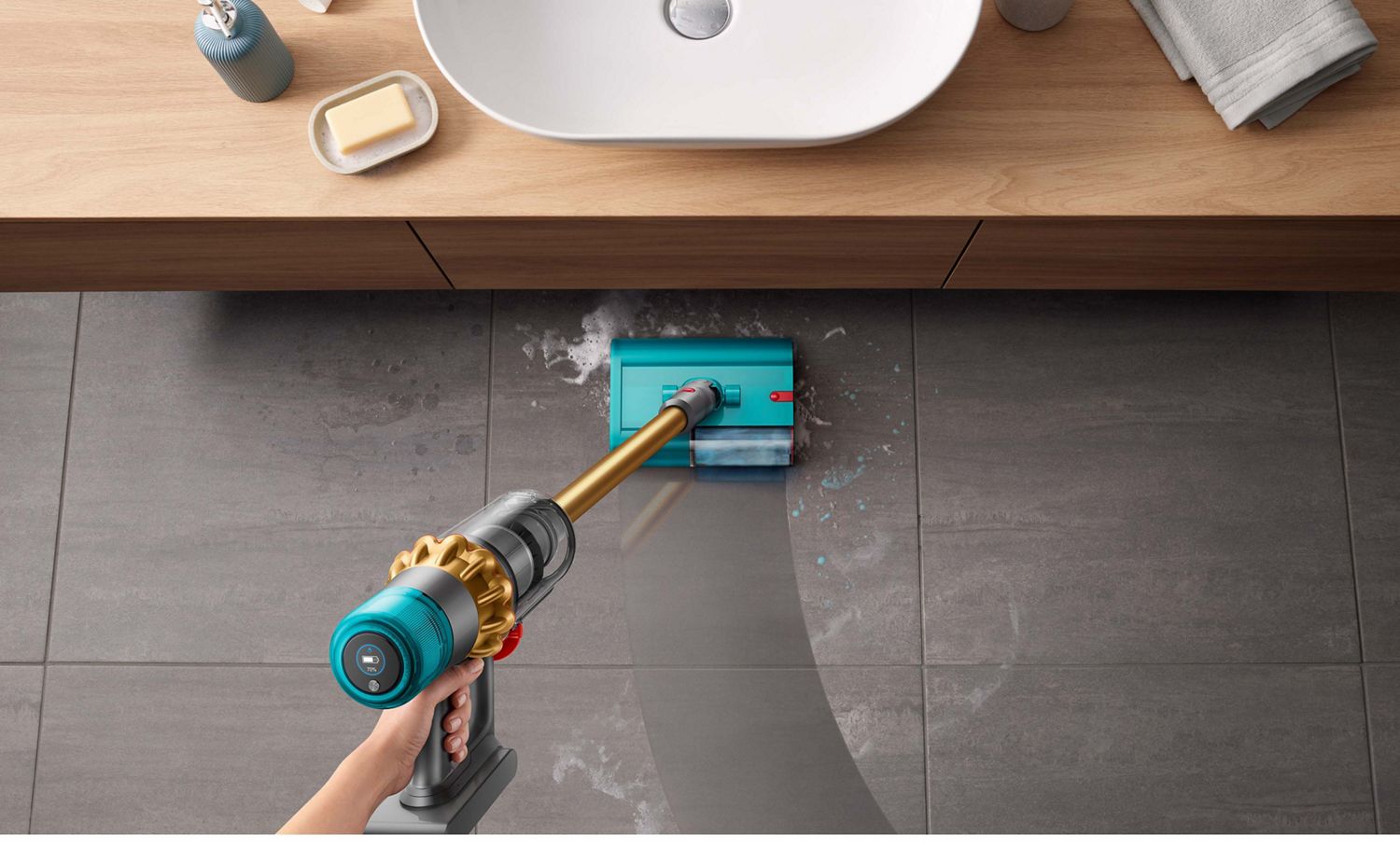 Dyson V15s Detect Submarine wet and dry vacuum cleaner.