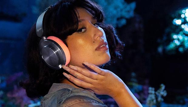 Dyson OnTrac Ambassador Raye