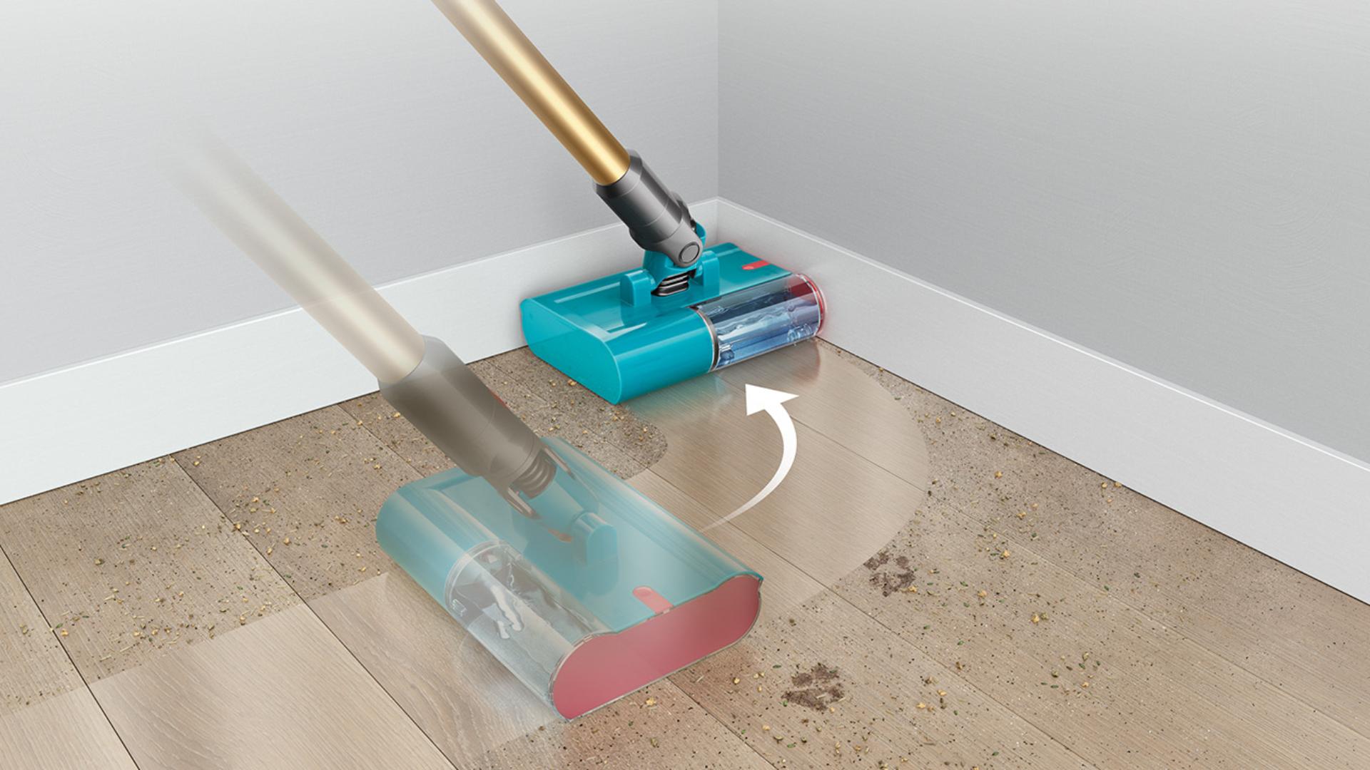 Odkurzacz Dyson z podłączoną końcówką Submarine użyty do sprzątania odcisków błota z psich łap