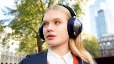 Auriculares con cancelación de ruído y purifiación Dyson zone diseñados para la comodidad