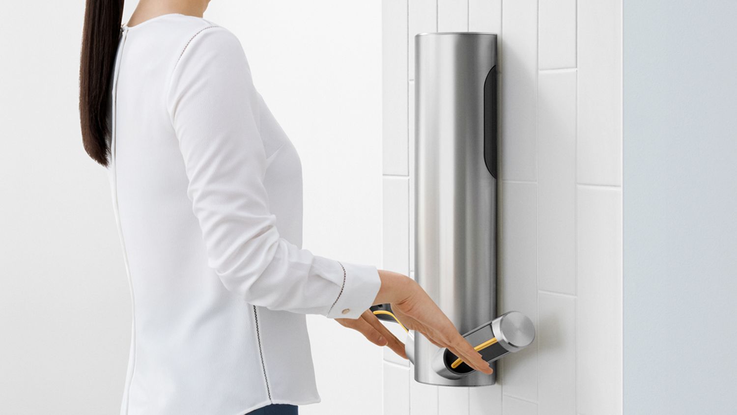 Dyson Airblade 9kJ drying hands
