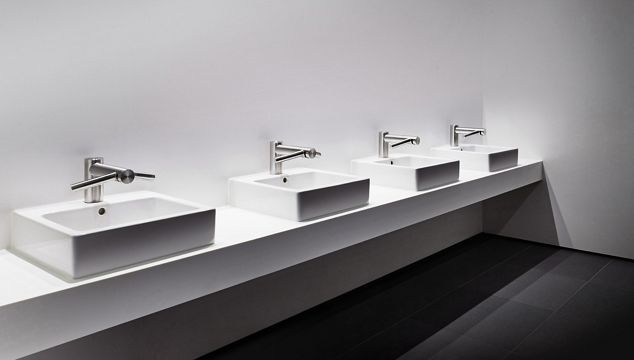 Dyson Airblade Wash+Dry over flere håndvaske