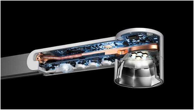 صورة بالأشعة السينية لوحدة Dyson Lightcycle تعرض التكنولوجيا في منظومة تبريدها