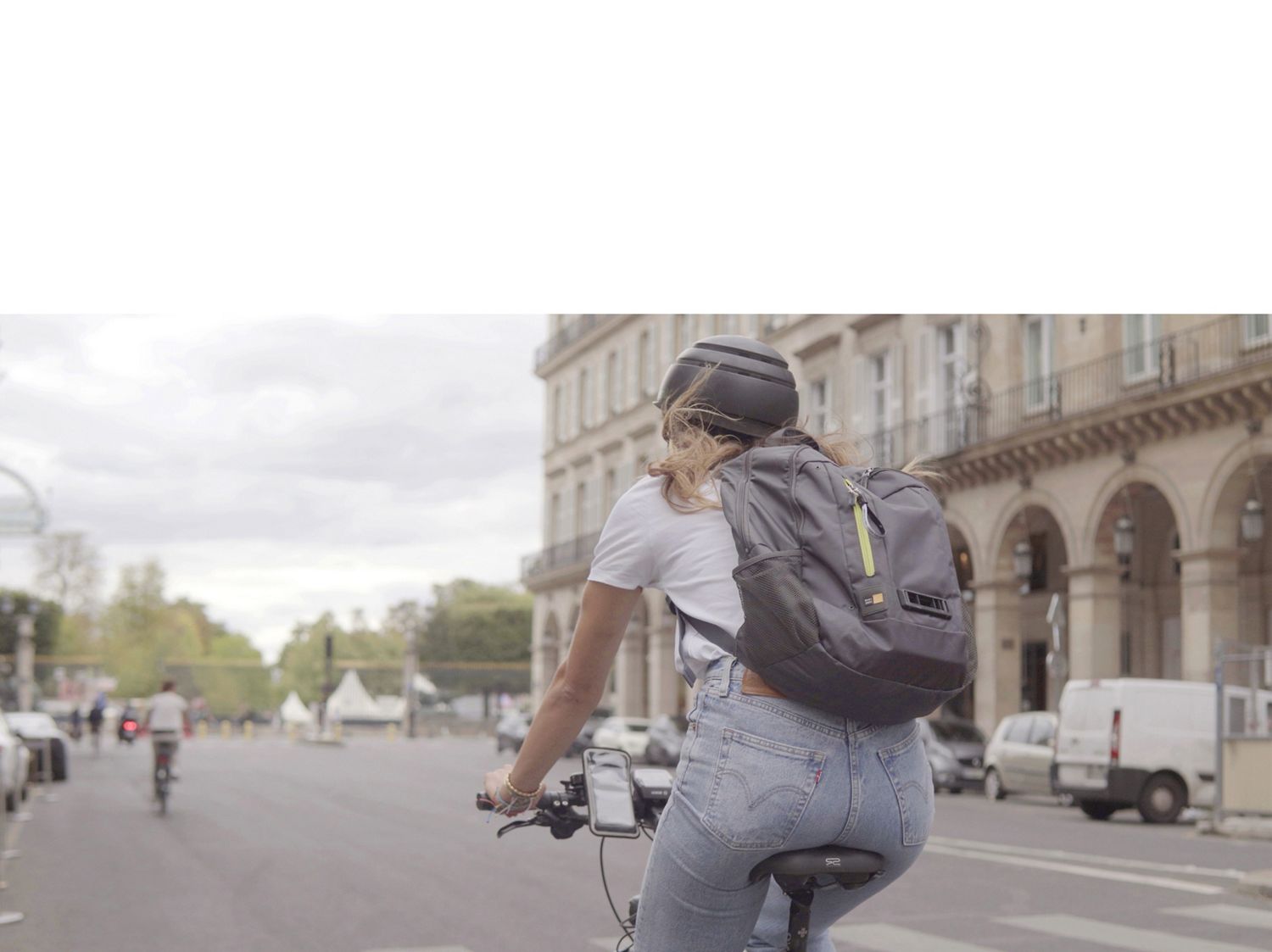 Jen Atkin using the Dyson Corrale straightener.