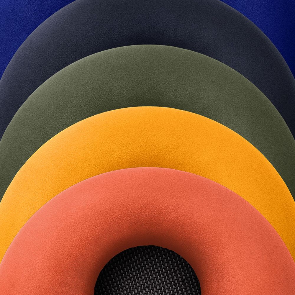 Gros plan sur des coussinets Dyson OnTrac dans différentes couleurs.