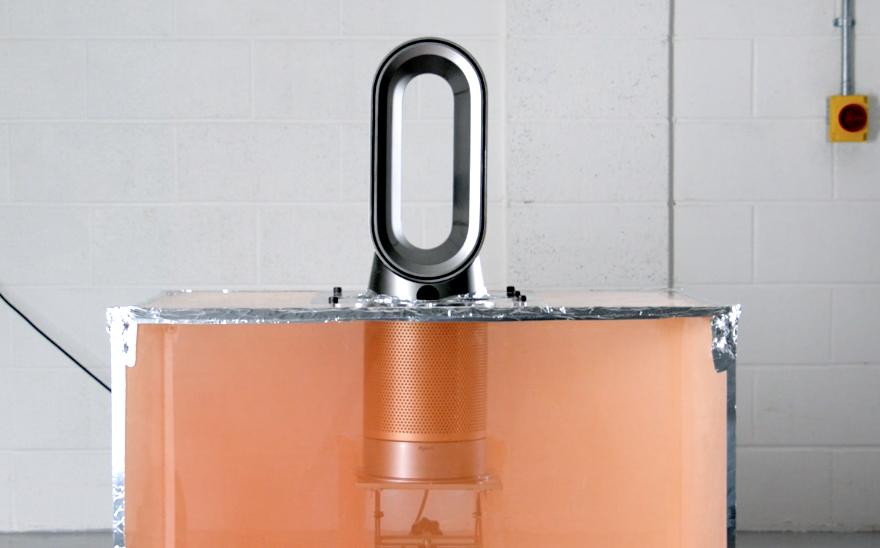 Dyson purifier cleaning the air