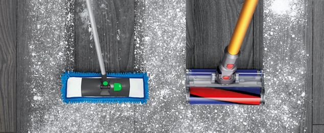 Fliesen wischen mit Dyson V15s Detect Submarine™
