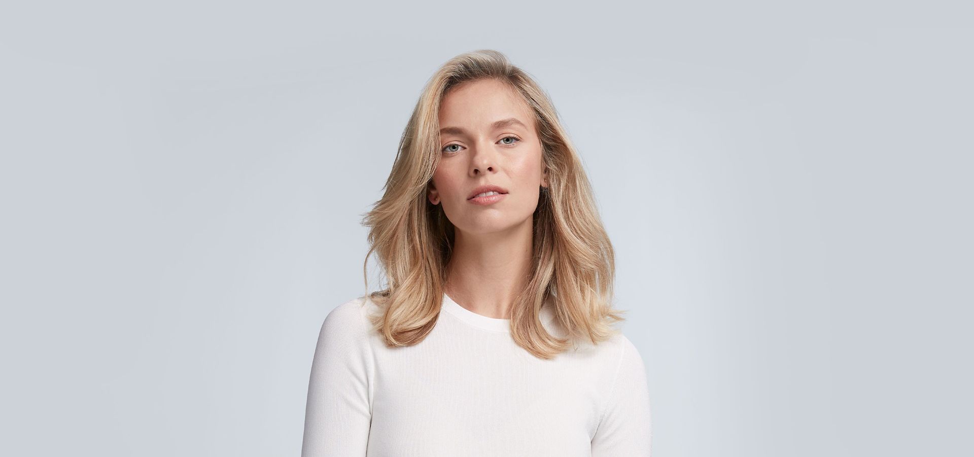 Woman with blonde, colour-treated hair