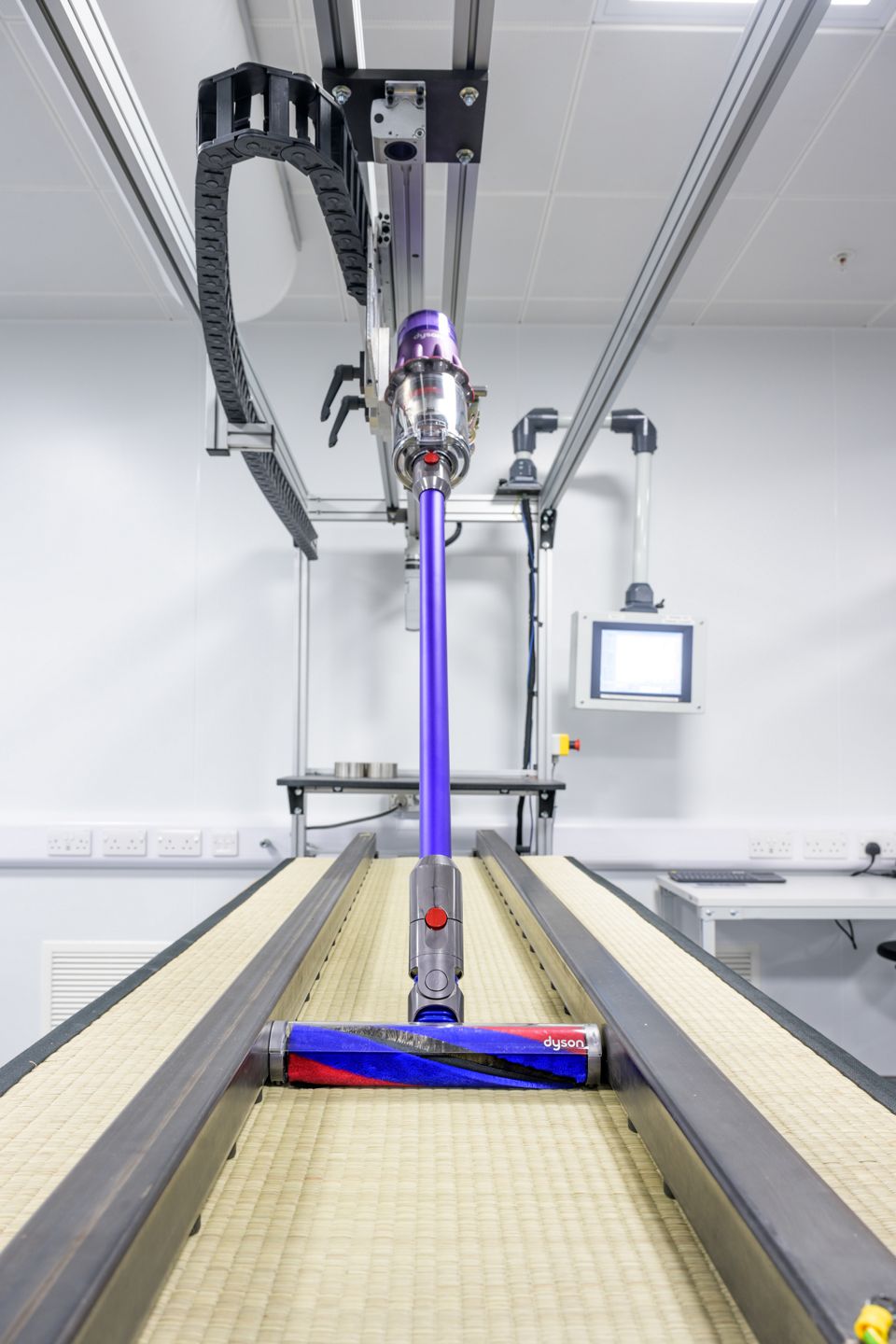 Ein Dyson Staubsauger wird getestet