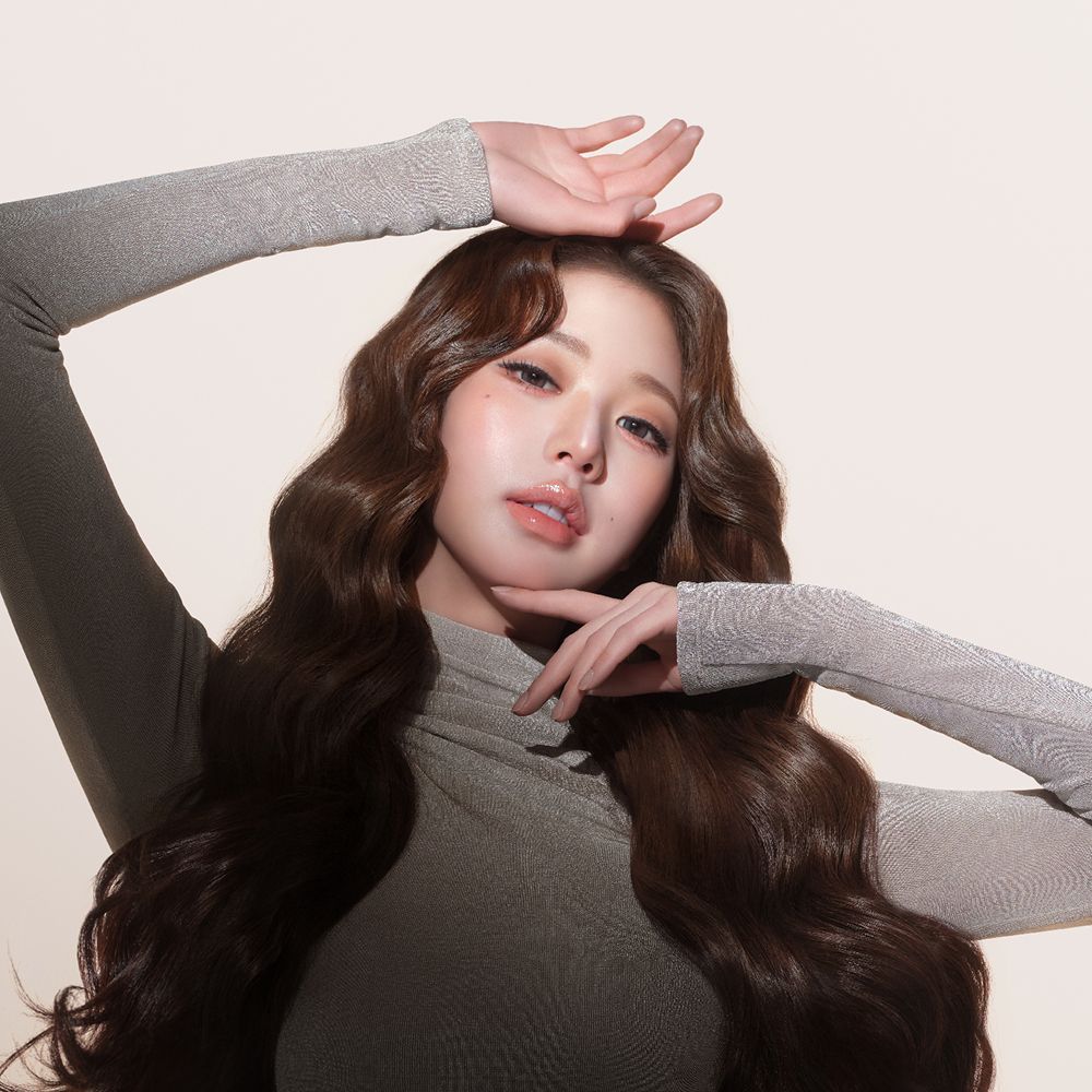 Jang Won-young with hair styled using the Dyson Airwrap Co-anda2x multi-styler.