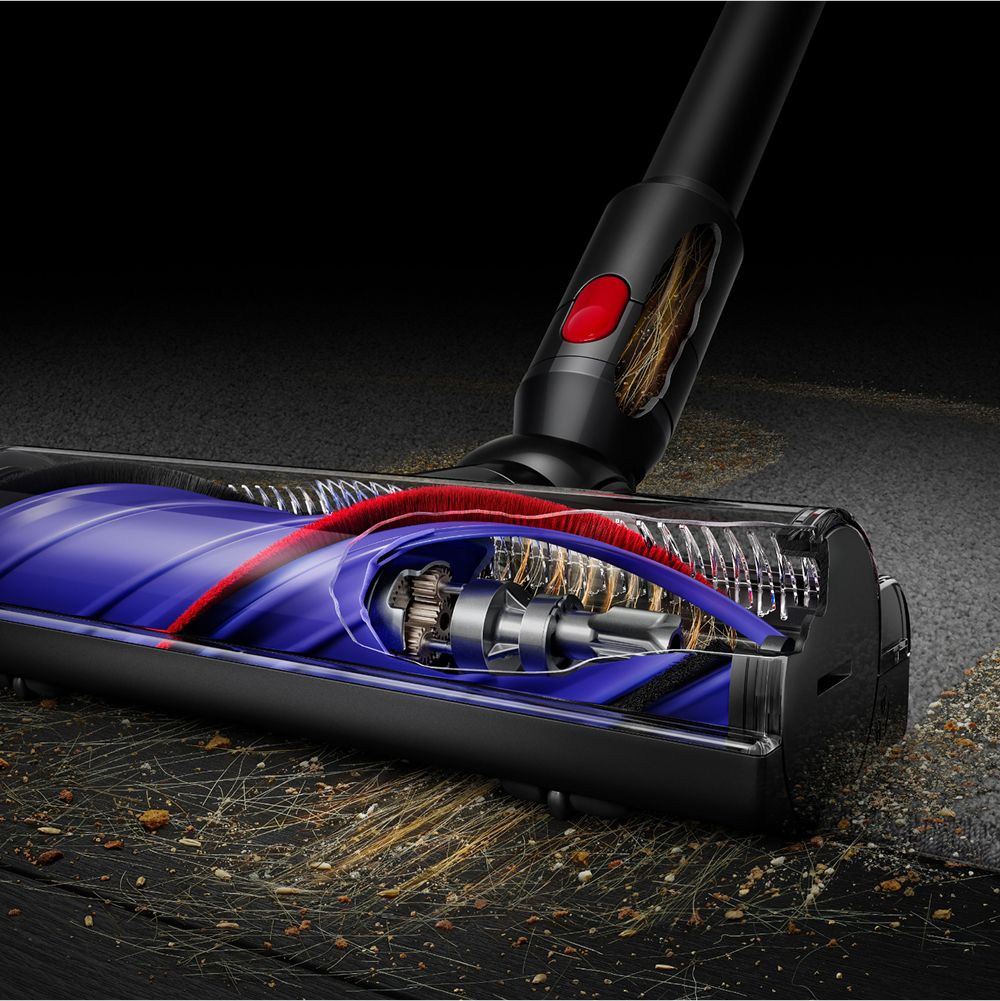 Cutaway showing the de-tangling technology in the Dyson Motorbar cleaner head.