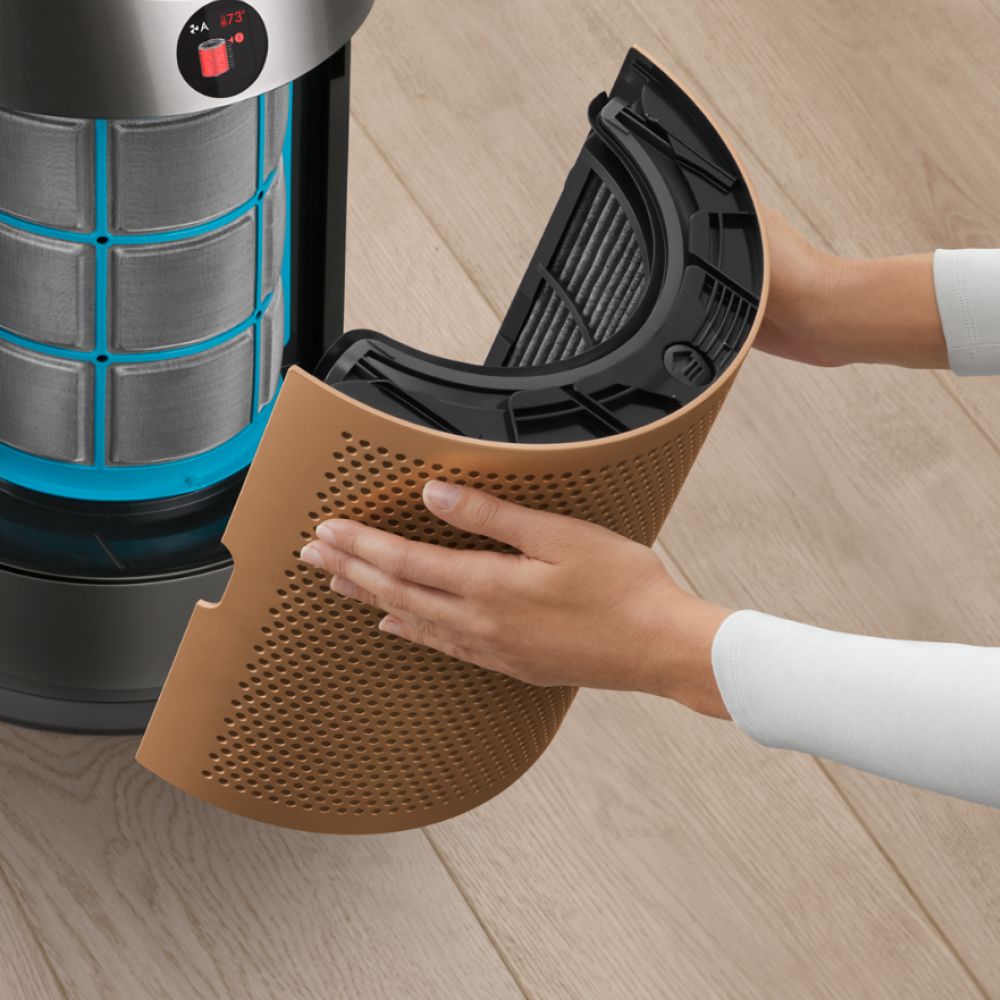  The filter is replaced on a Dyson purifier.