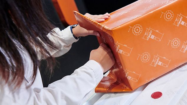 Gift wrapping
