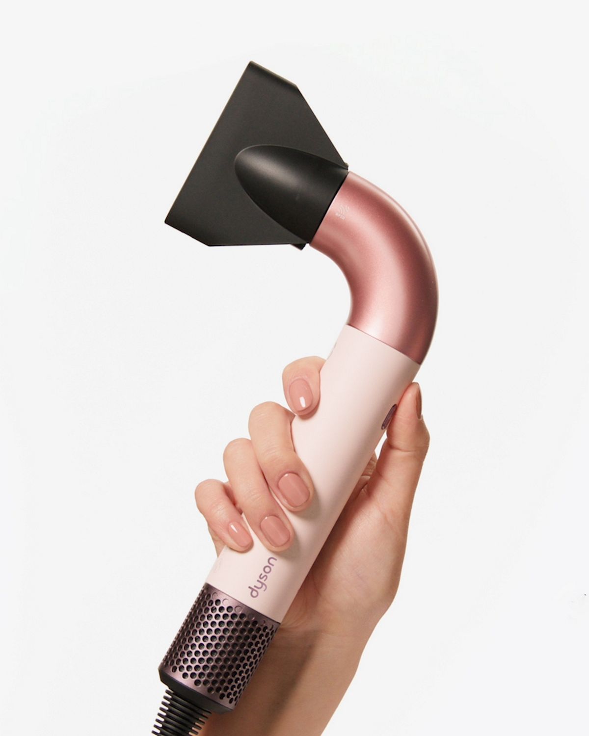 Secadora de cabello Dyson Supersonic r en una mano.