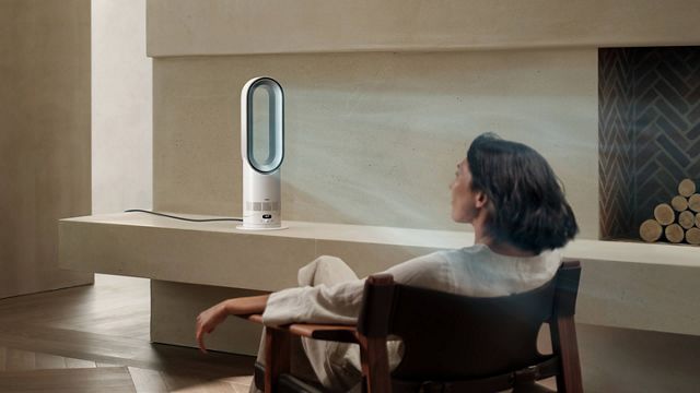Dyson Hot+Cool™ HF1 remote Link Pre-heat ファンヒーター | 空調家電 