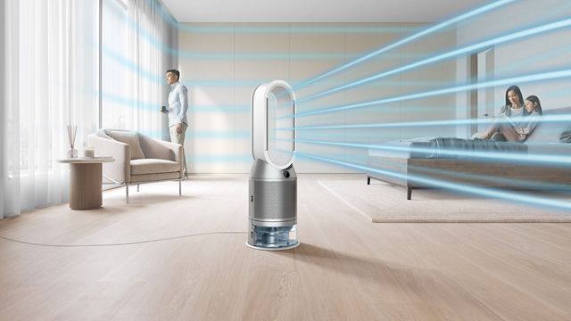 PH03_WHSIL_036-RGB-SCO-InUse- 