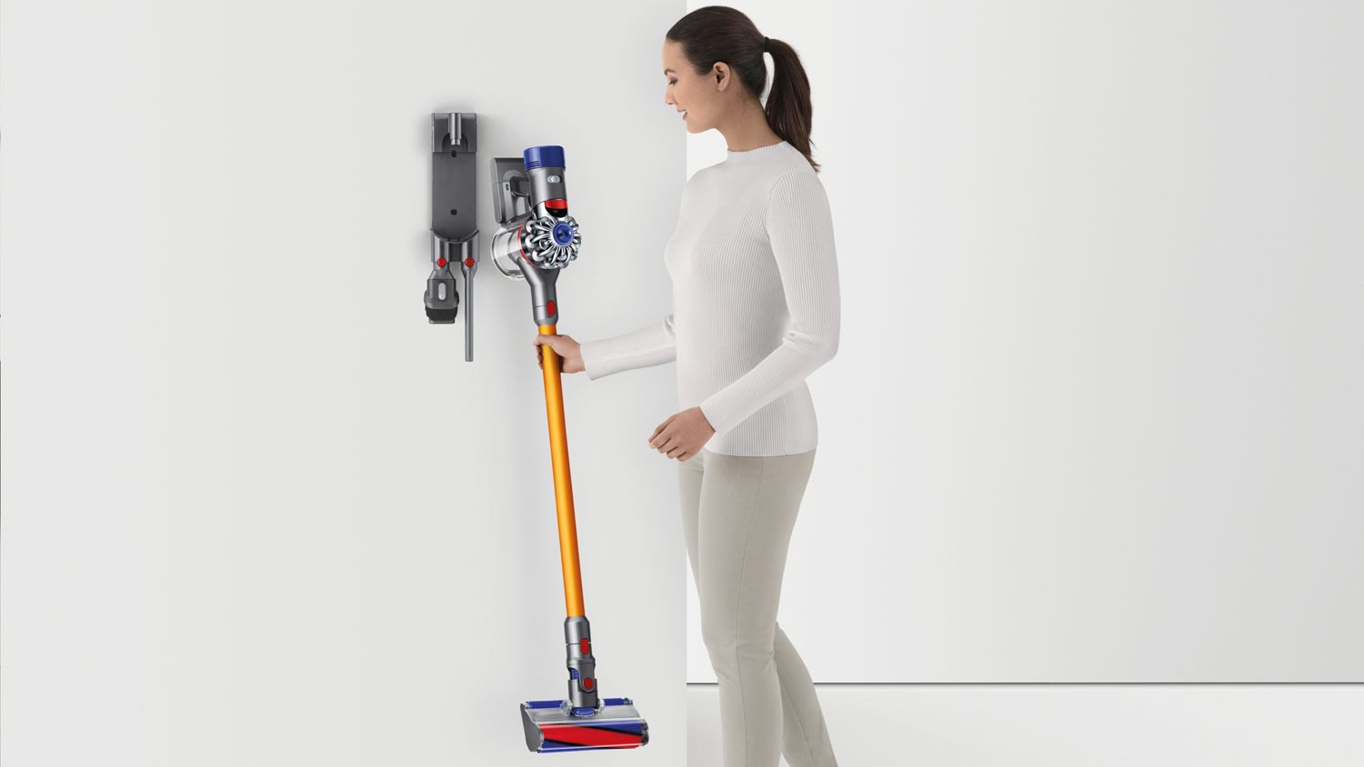Dyson V8™ Absolute+ Dyson.at