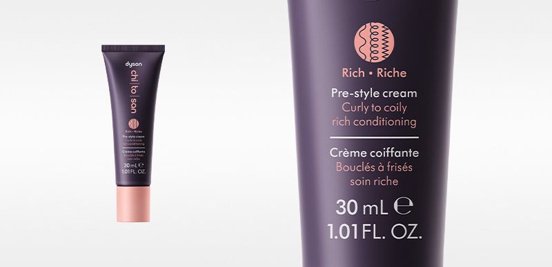 Dyson Crème coiffante légère Dyson Chitosan™ pour les cheveux raides à ondulés format mini - vue 6