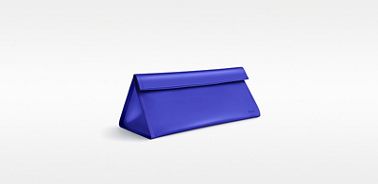 Saco em couro azul