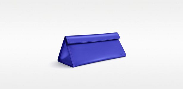 Housse en cuir bleu