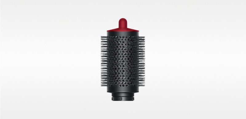 Large round volumising brush