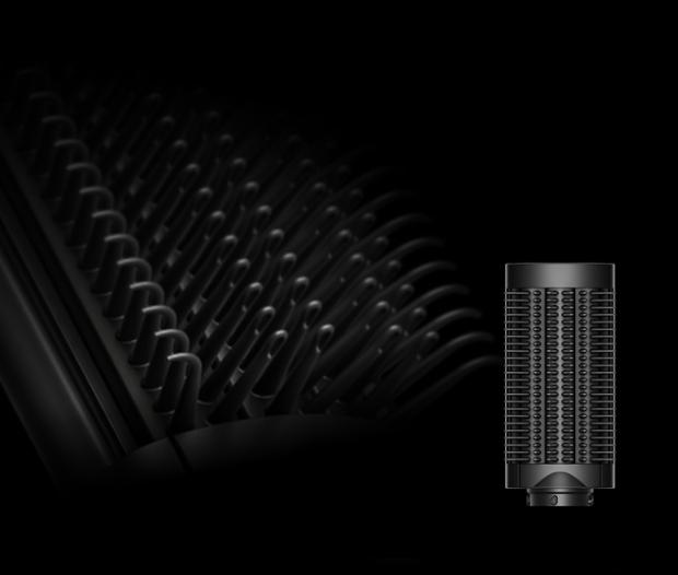 Pink graphics show the concentrated airflow generated by the Blade concentrator attachment.