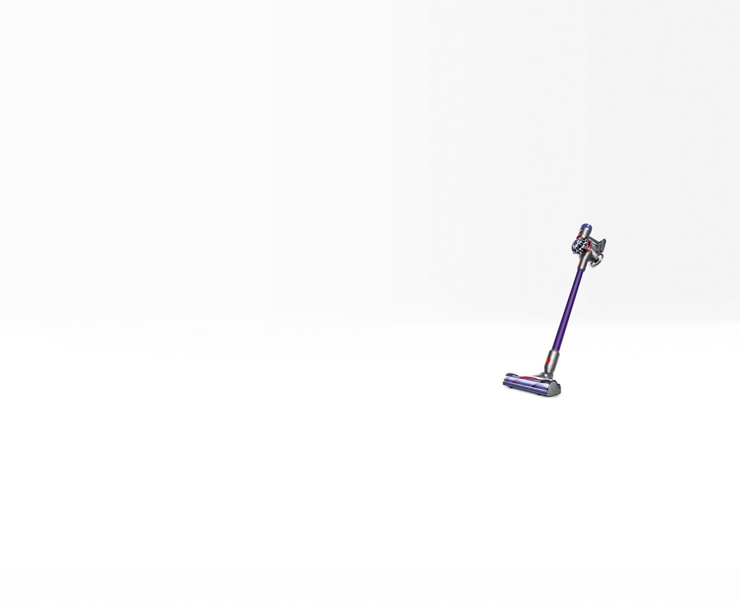 Dyson v8 animal extra cordless vacuum cleaner review 2025